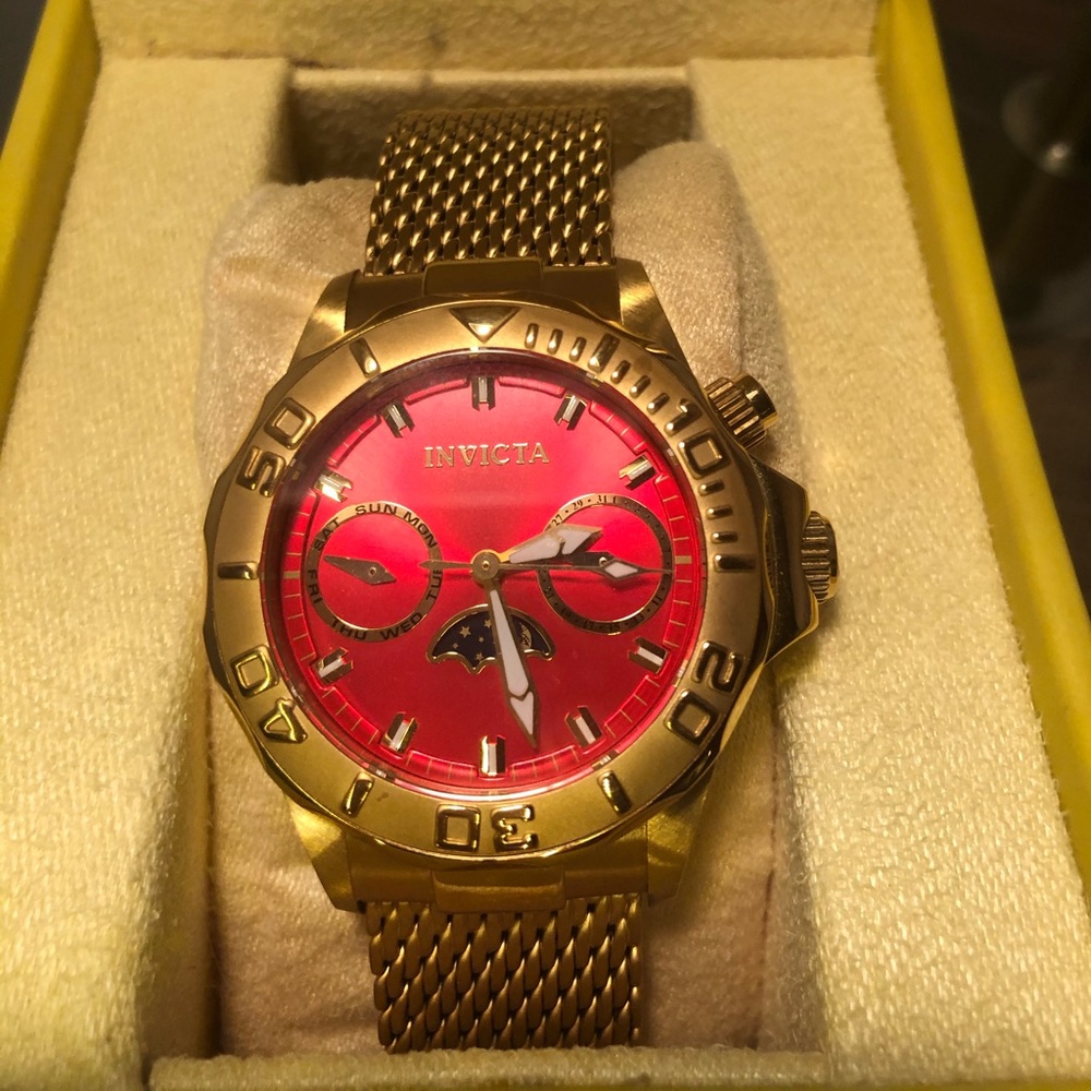 Invicta Red and Gold Womens Watch! Beautiful